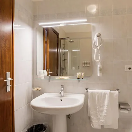 Hotiday Collection - Hotel 4*