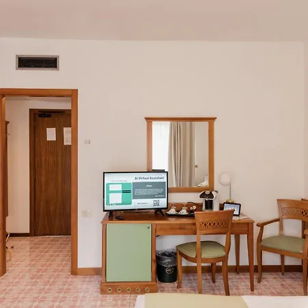 Hotiday Collection - Otel Sorrento