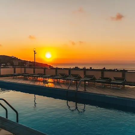 Hotiday Collection - Szálloda 4*