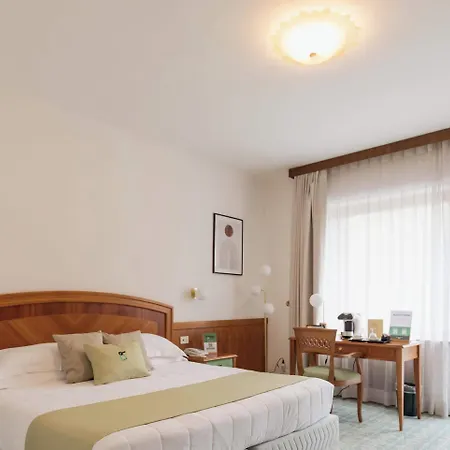 Hotiday Collection - 4* Σορέντο