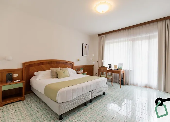 Hotiday Collection - 4* Σορέντο