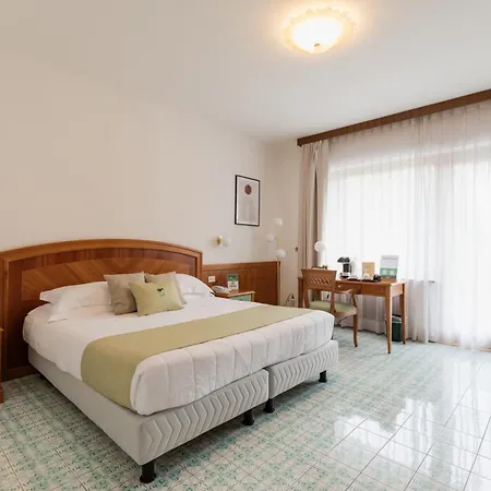 Hotiday Collection - 4* Sorrente