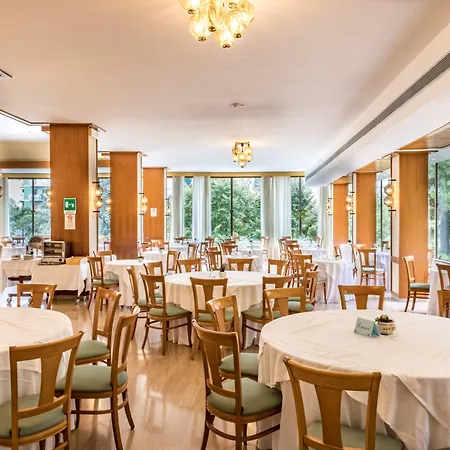 Hotiday Collection - Hotel 4*