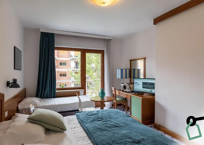 Hotiday Collection -