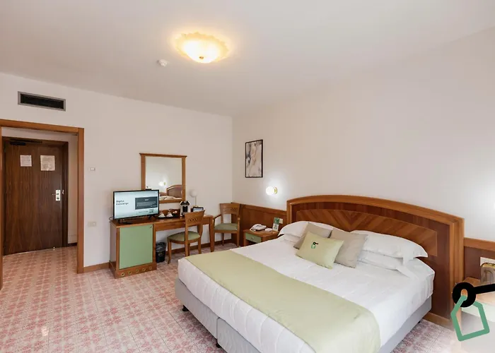 Hotiday Collection - Hotel Sorrento